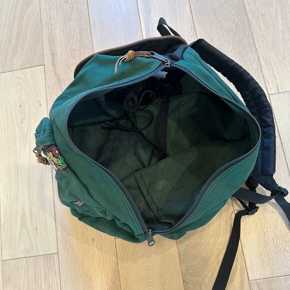 Vintage JanSport 90s Green Backpack Brown Leather Flap Embroidered Floral Trim main image 4